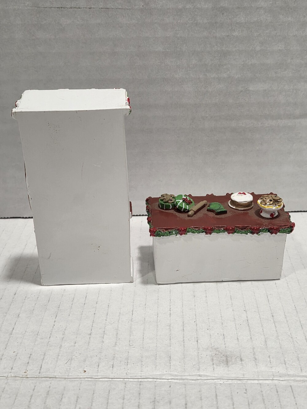 Collections ETC Christmas Kitchen Miniatures Dollhouse Vintage - Picture 5 of 8
